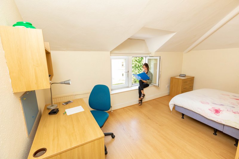 Ma chambre dans la résidence St John's à Bristol