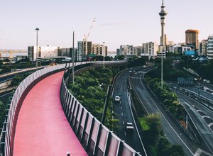 Auckland : autoroute cyclable